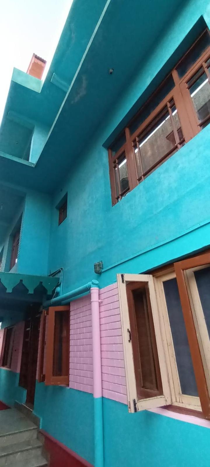 Unique Guest House Srinagar  Exterior photo